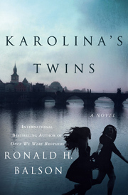 karolinas-twins